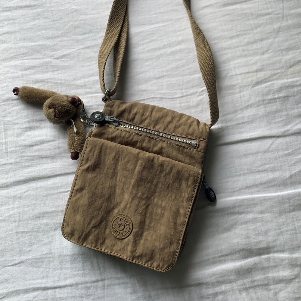 Tan brown Kipling small side bag